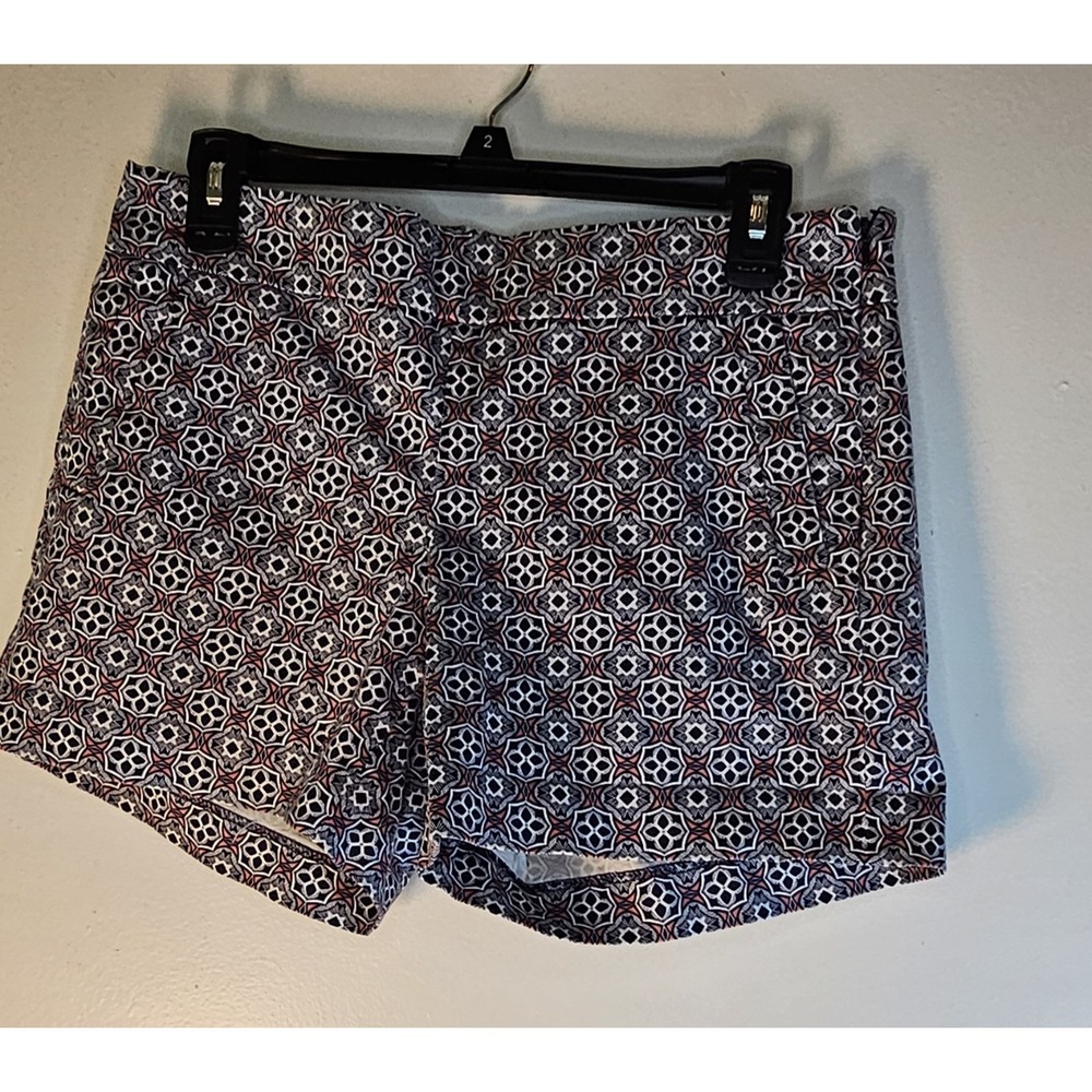 J Crew- stretch 4.5" chino shorts navy blue  geometric pattern Size 6